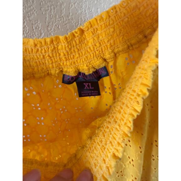 Womens  top size Xl - Picture 3 of 3